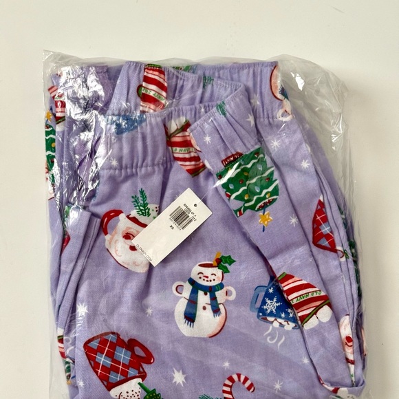Old Navy Mid-Rise Printed Flannel Pajama Pants Purple Mugs Holiday XS - Picture 2 of 4